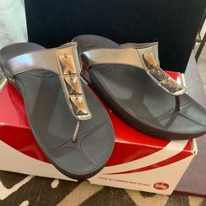 Fitflop Lot 2 Brown & Black Size 11